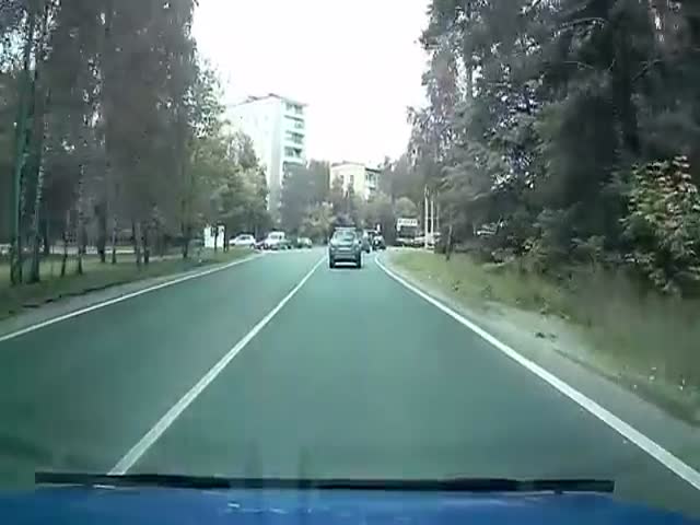 Instant Karma For Not Respecting Others On The Road