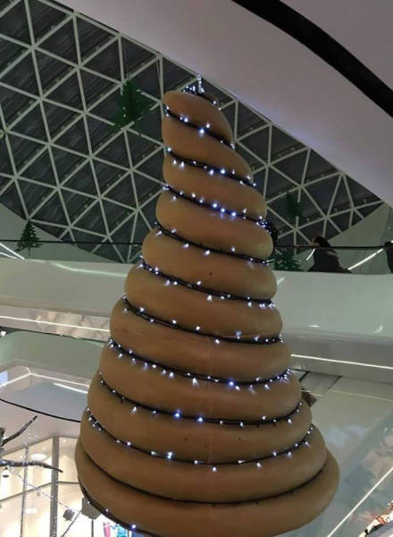 Sometimes Christmas Designs Don’t Go As Expected