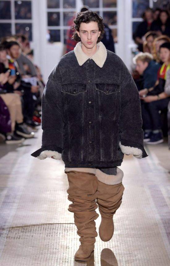 Fashion Trends Are Getting Increasingly Insane Nowadays