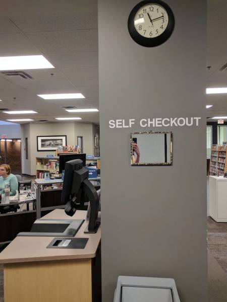 These Librarians Will Make You Laugh While Reading
