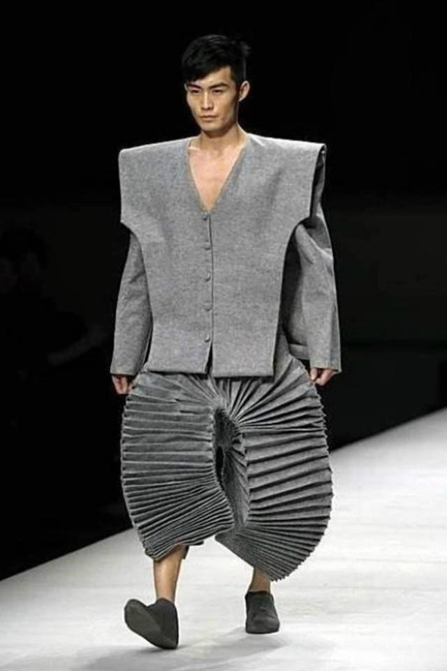 Is There Anyone Who Understands The Fashion Industry?!