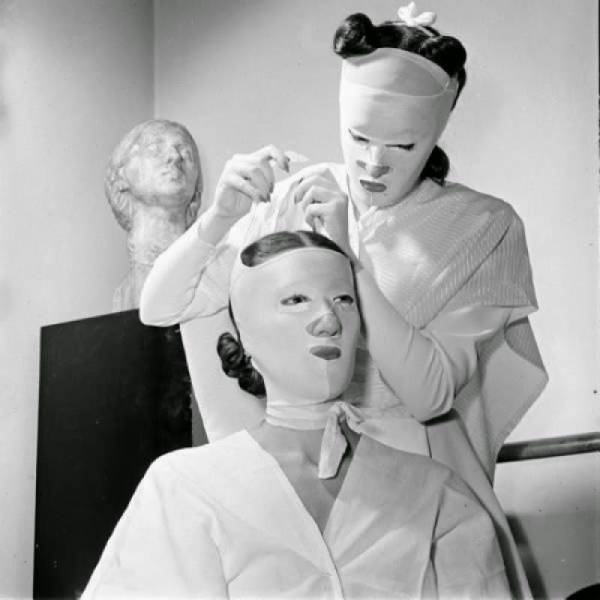 Beauty Devices Were Kinda Creepy Back In The Day