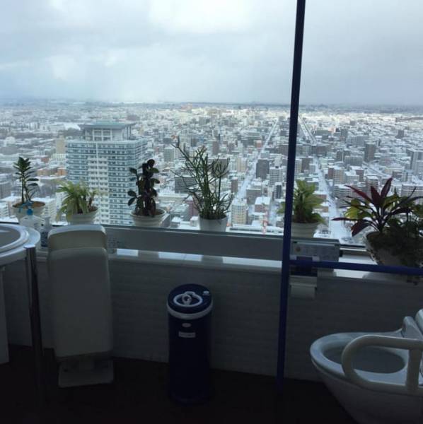 The Most Exciting… Bathrooms In The World