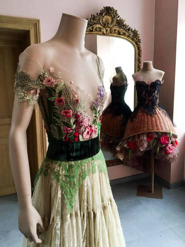 This French Designer Creates Dresses Which Could Be Best At Any Fashion Show!