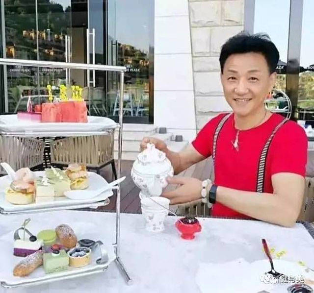 This Young Chinese Guy Is Actually Way Older Than He May Seem