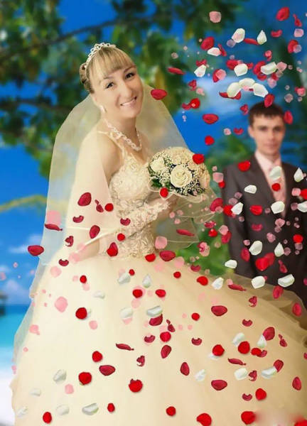 Awkward Russian Wedding Photos Are A Whole New Level Of WTF