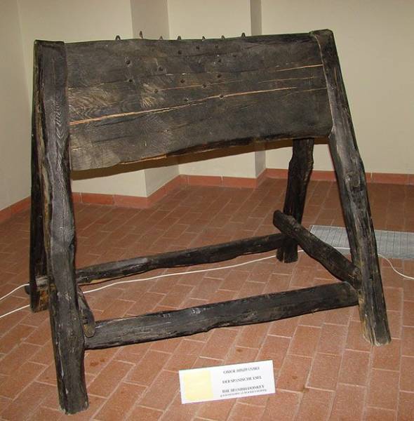 Some Unbelievably Cruel Torture Devices Were Invented Throughout History