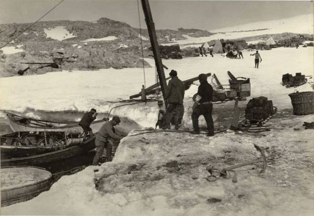 First Australasian Antarctic Expedition Looked Like This More Than 100 Years Ago