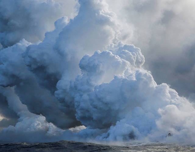 Photos Of Mount Kilauea’s Terrifying Eruption