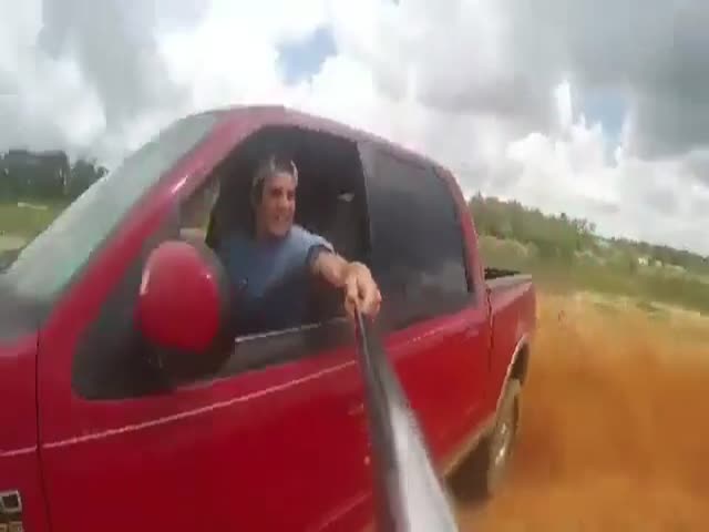 This Guy Got A Very Well-Deserved Result For Driving With A Selfie Stick