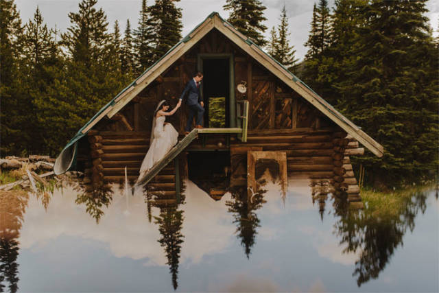 Check Out This Simple Trick From A Wedding Photographer