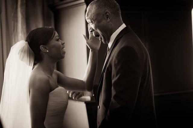 Dads Who Couldn’t Contain Their Emotions After Seeing Their Daughters Become Brides