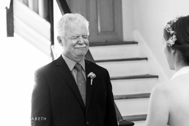Dads Who Couldn’t Contain Their Emotions After Seeing Their Daughters Become Brides