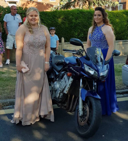 This Girl Was Bullied From Early Age, But Solved That Problem When It Came To Her Prom