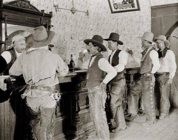 Historical Photos Are Always So Intriguing Historical Photos Are Always So Intriguing