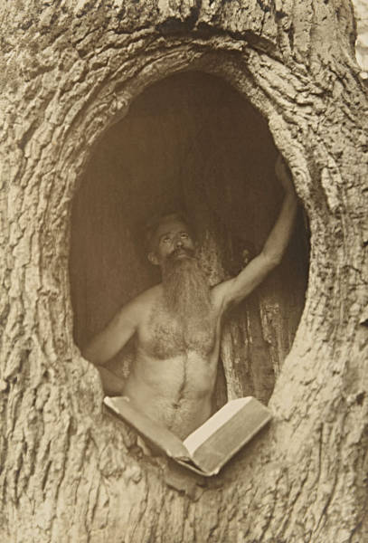 Historical Photos Are Always So Intriguing Historical Photos Are Always So Intriguing