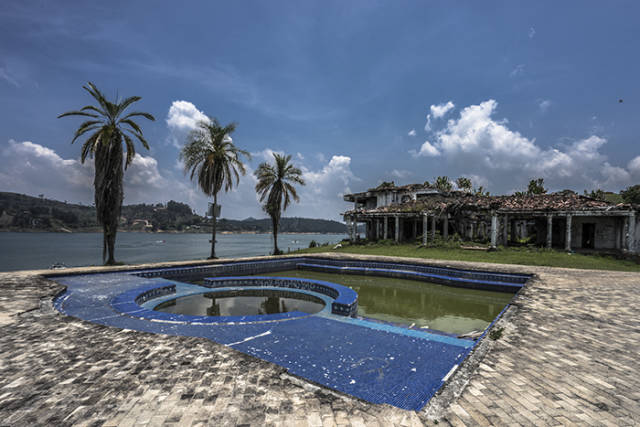 You Now Can Shoot People At Pablo Escobar’s Medellín Mansion…Although Only With Paint