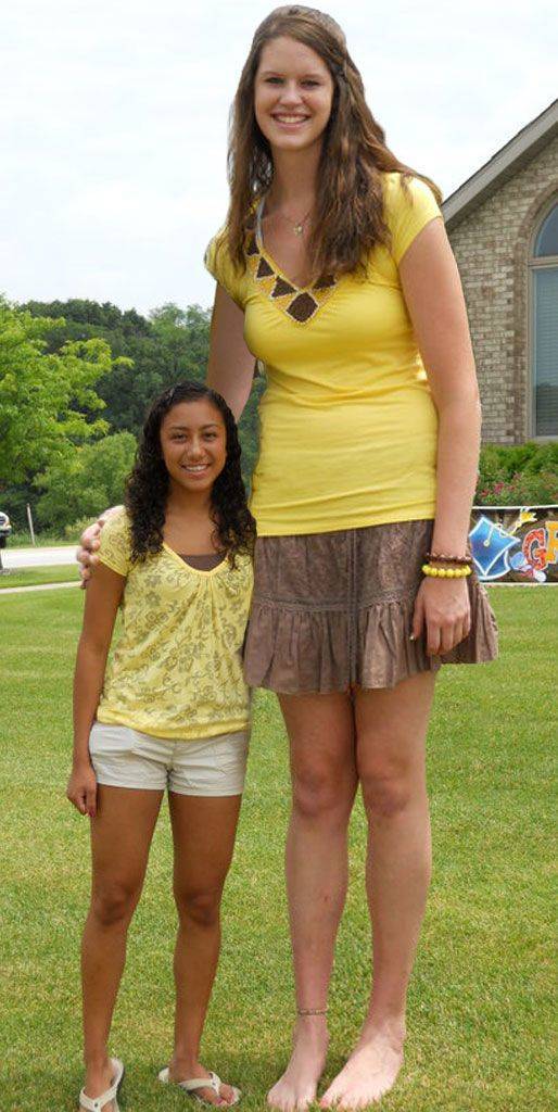 Ladies Who Really Need A Basketball Player Beside Them
