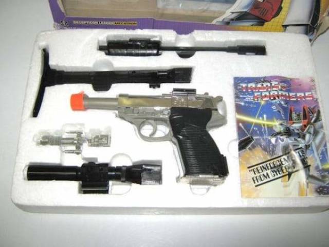 Who Would’ve Known That Action Figures From The 80’s Would Be So Valuable Nowadays