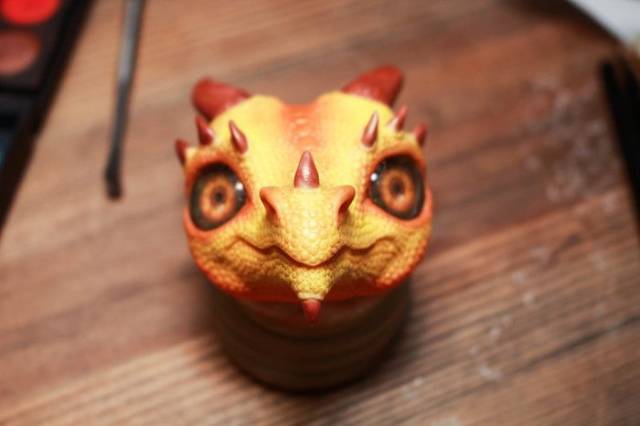 DIY Dragon Created By Hands Of A Simple Human