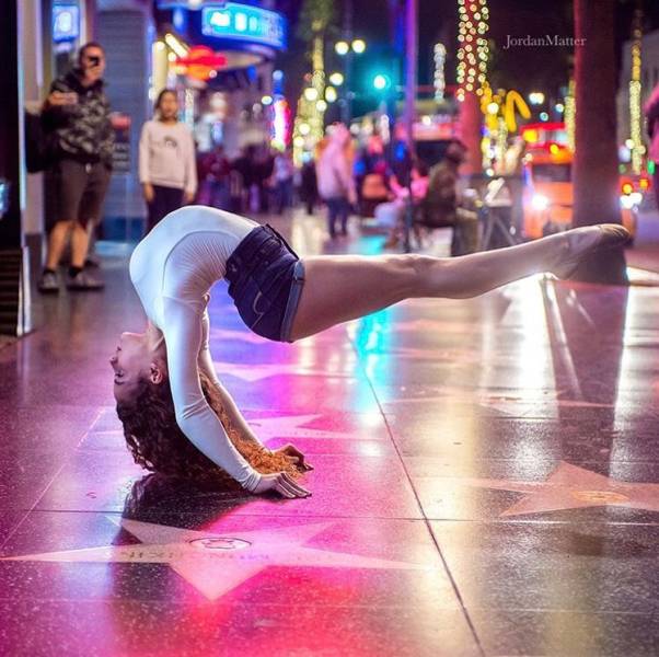 Meet Sofie Dossi 16 Year Old Self Taught Contortionist Who Is Already A Star 24 Pics 