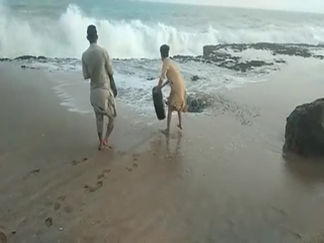Waves Are Actually Very Powerful