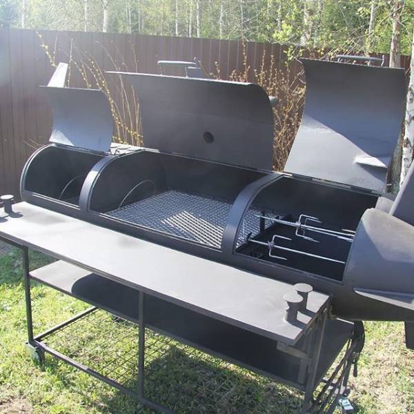 A Submarine? Nope, A Grill!