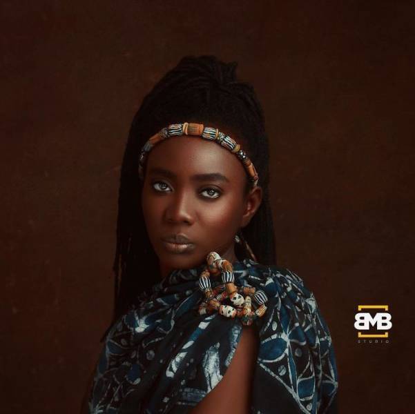 This Nigerian Photographer Is Becoming Increasingly Popular For Her Ability To Find Beauty In Everyone