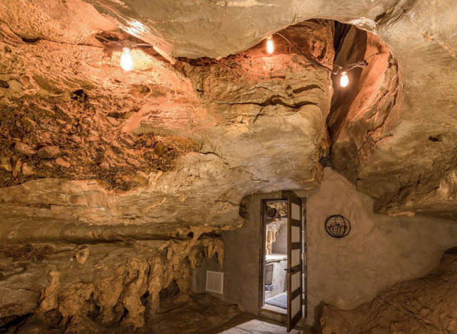 Wanna Live In The World’s Most Luxurious Cave?