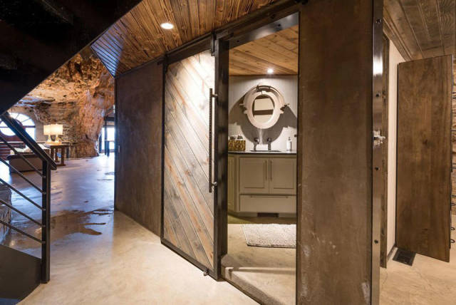 Wanna Live In The World’s Most Luxurious Cave?