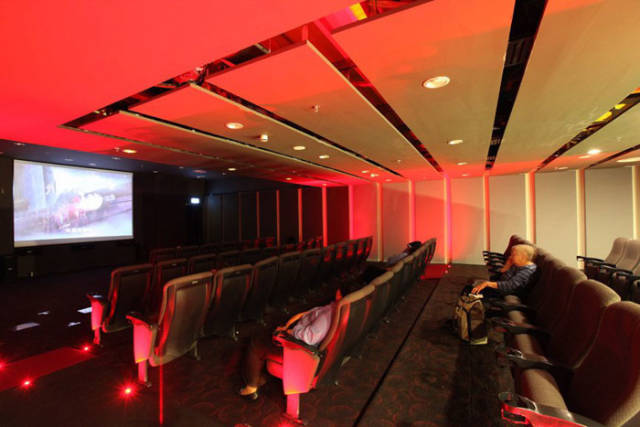 World’s Best Airport Is Like A Wonderland!