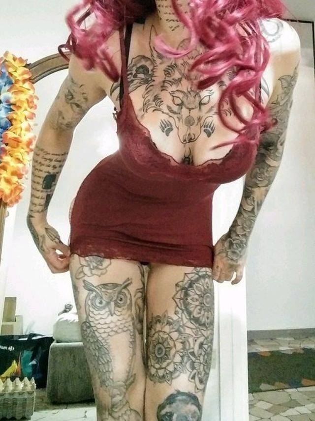 Hot and Hardcore Tattooed Girls