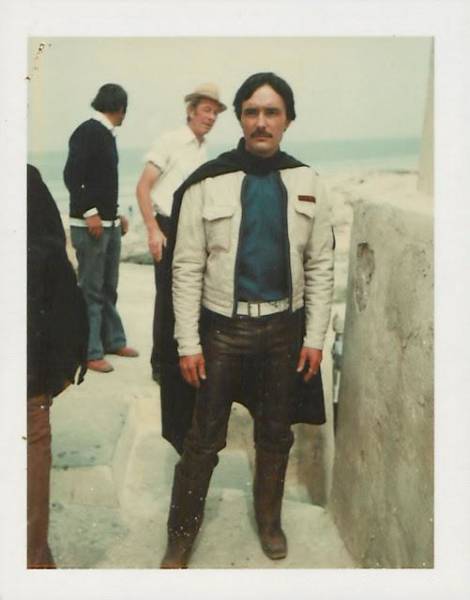 Rare Polaroids From The Set Of “Star Wars: Episode IV – A New Hope”