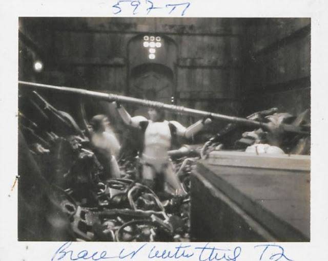 Rare Polaroids From The Set Of “Star Wars: Episode IV – A New Hope”