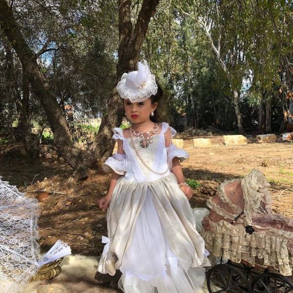 This Girl Is Already A Superstar Thanks To Her Majestic Hair, And She Is Only Five!