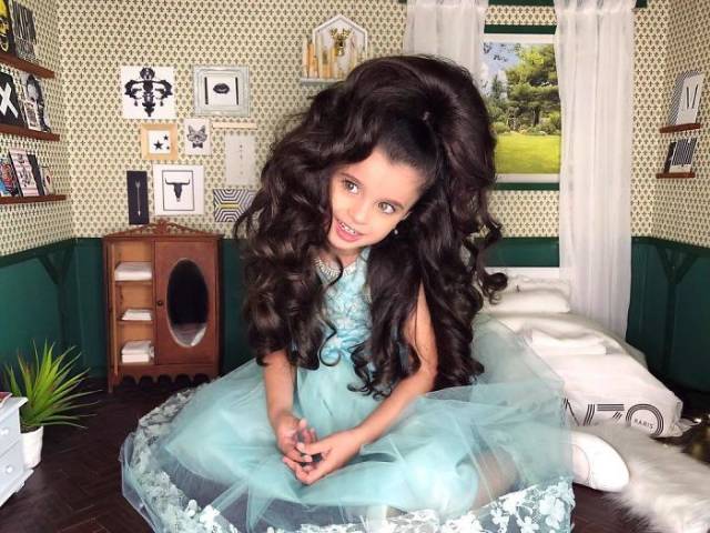This Girl Is Already A Superstar Thanks To Her Majestic Hair, And She Is Only Five!