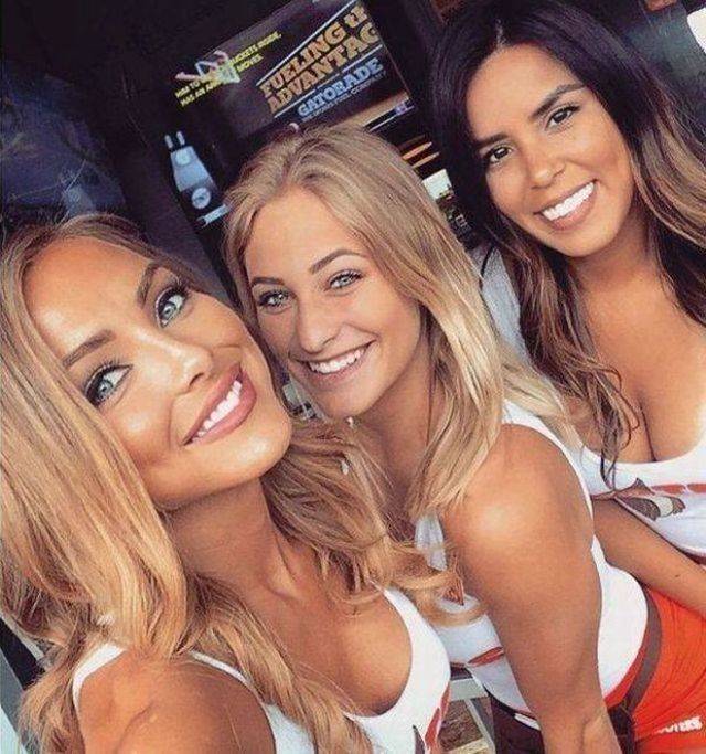 Waitresses Who Will Make You Leave Your Whole Paycheck As A Tip