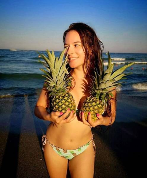 Pineapple Boobs Is A Trend That’s Screaming Summer
