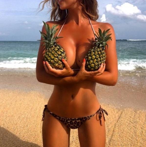 Pineapple Boobs Is A Trend That’s Screaming Summer