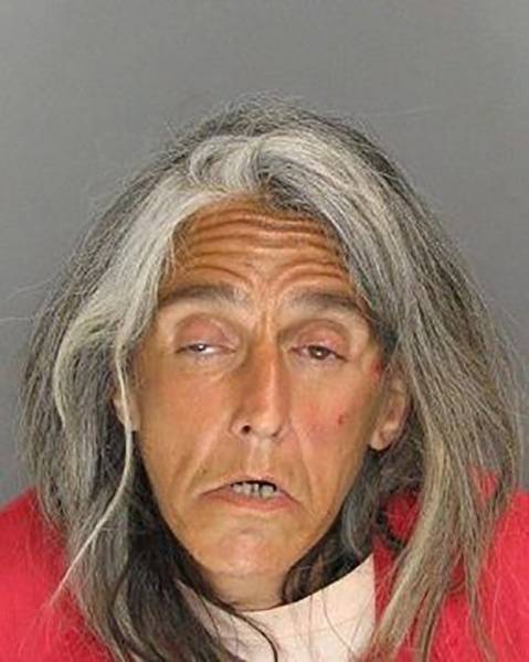 Police Sees All Kinds Of Weird Mugshots