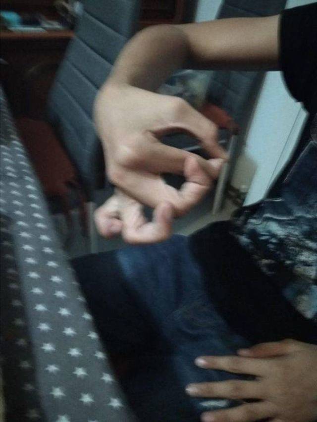 Hard-to-explain WTF Photos Hard-to-explain WTF Photos