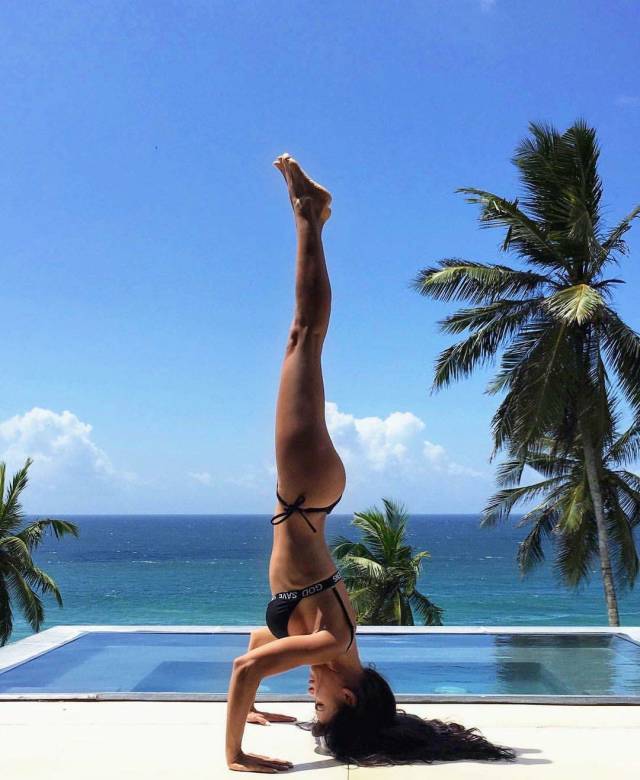 Fit Girls That Are Almost Too Hot to Handle