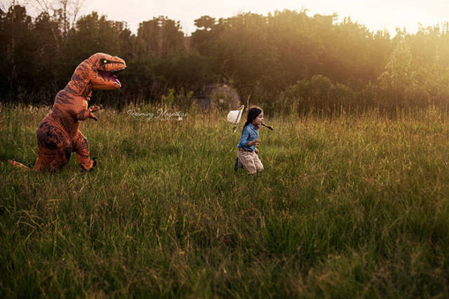Your Son Doesn’t Like Being Photographed? Give Him A T-Rex Suit!