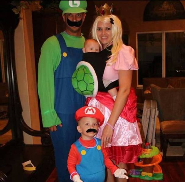 Halloween Makes Families Show Their Collective Creativity