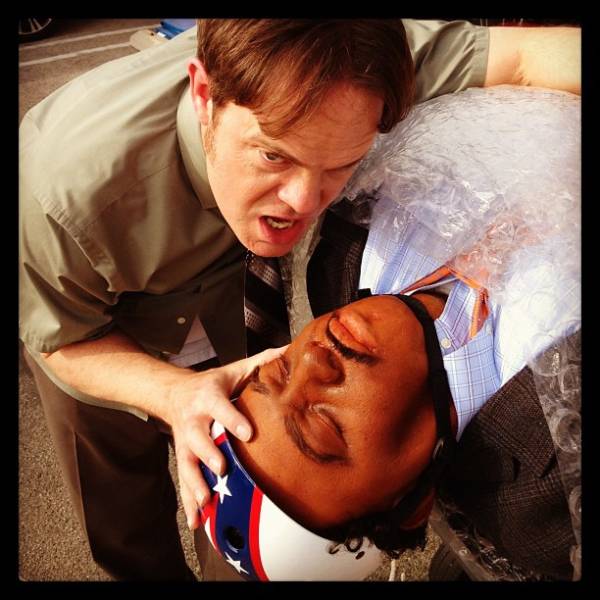 Behind-The-Scenes Photos From “The Office” That Are As Good As The Show Itself