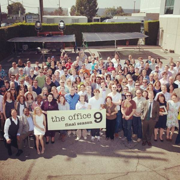 Behind-The-Scenes Photos From “The Office” That Are As Good As The Show Itself