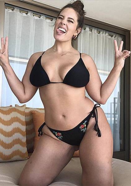 Plus-Size Model Receives Tons Of Hate After Losing Some Weight