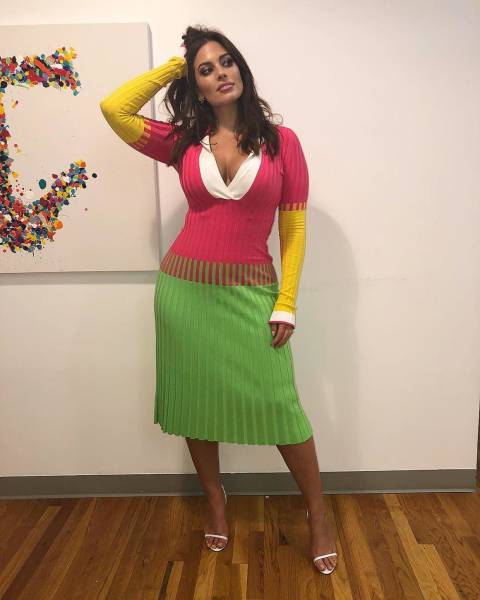 Plus-Size Model Receives Tons Of Hate After Losing Some Weight