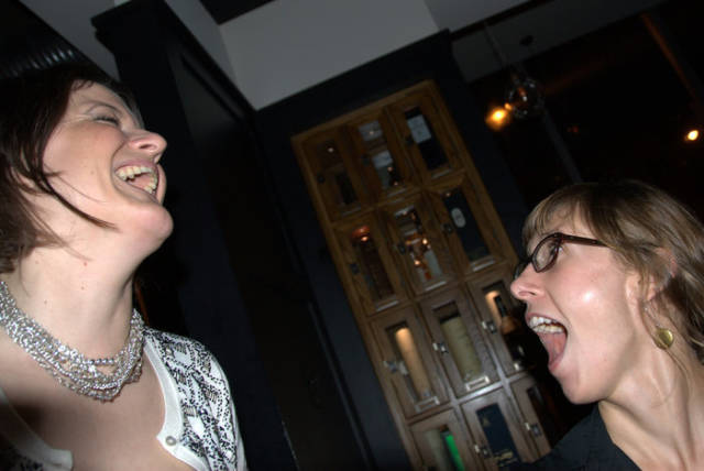 Psychology Tricks That Are So Easy, You Can Use Them Everyday