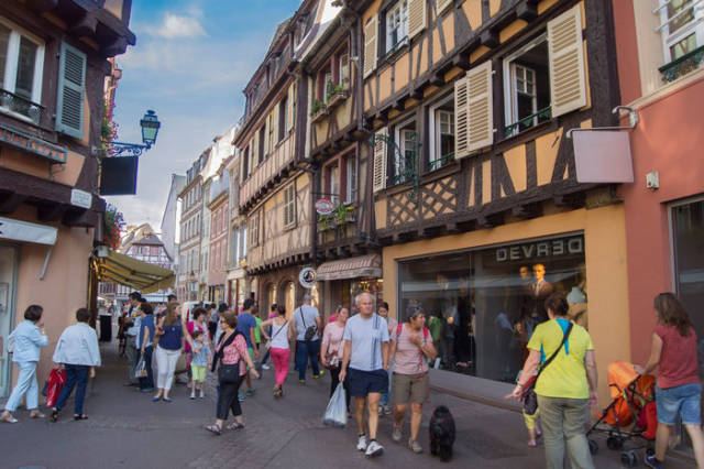 Psychology Tricks That Are So Easy, You Can Use Them Everyday